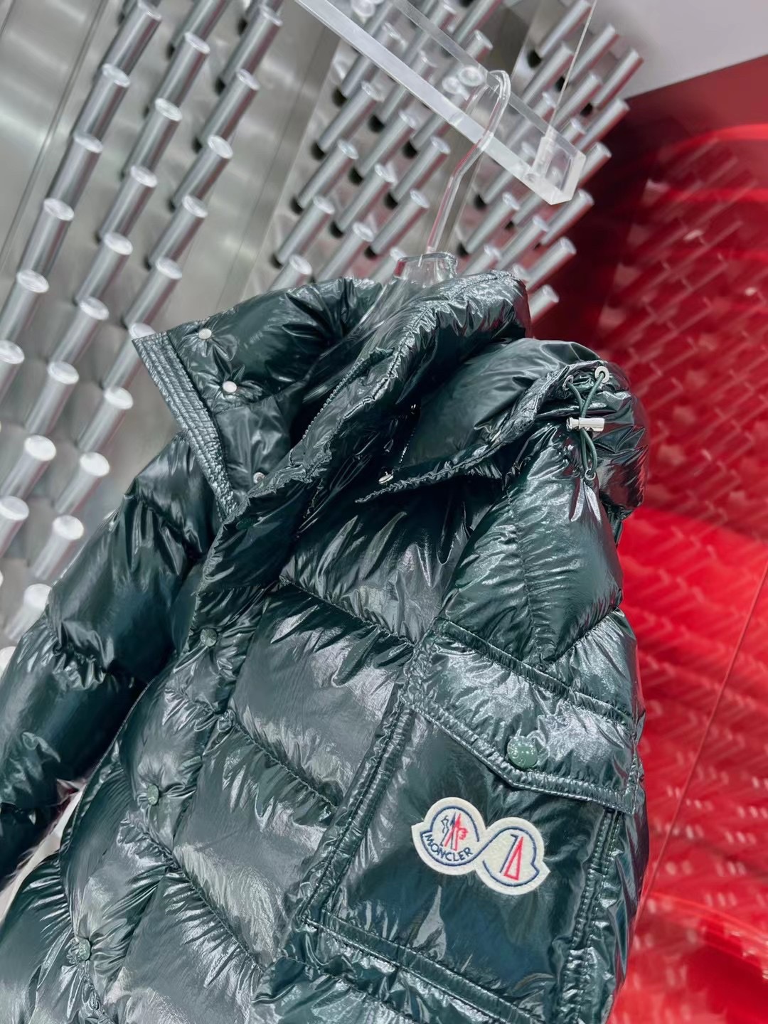 ÁO MONCLER WINTER OLIVE DOWN JACKET