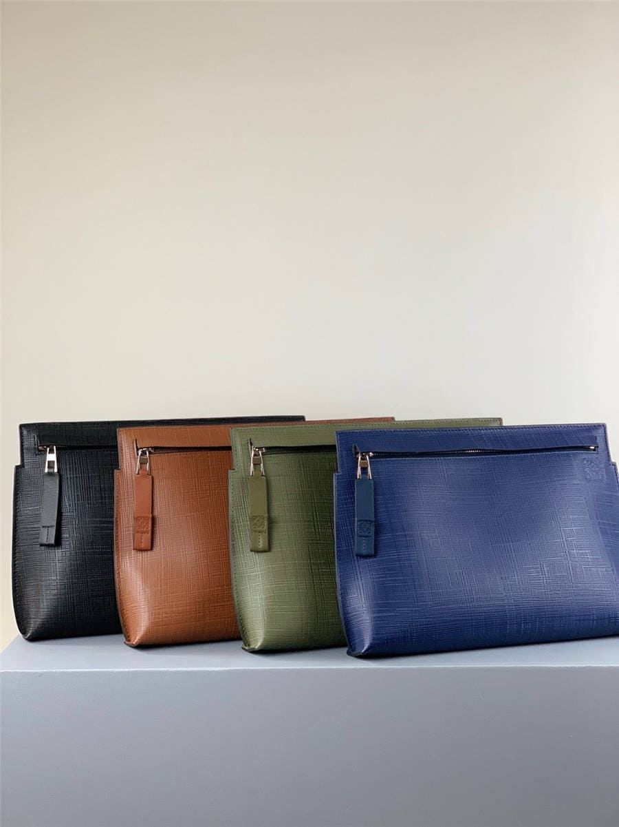 Túi LOEWE new embossed leather T pouch clutch Blue