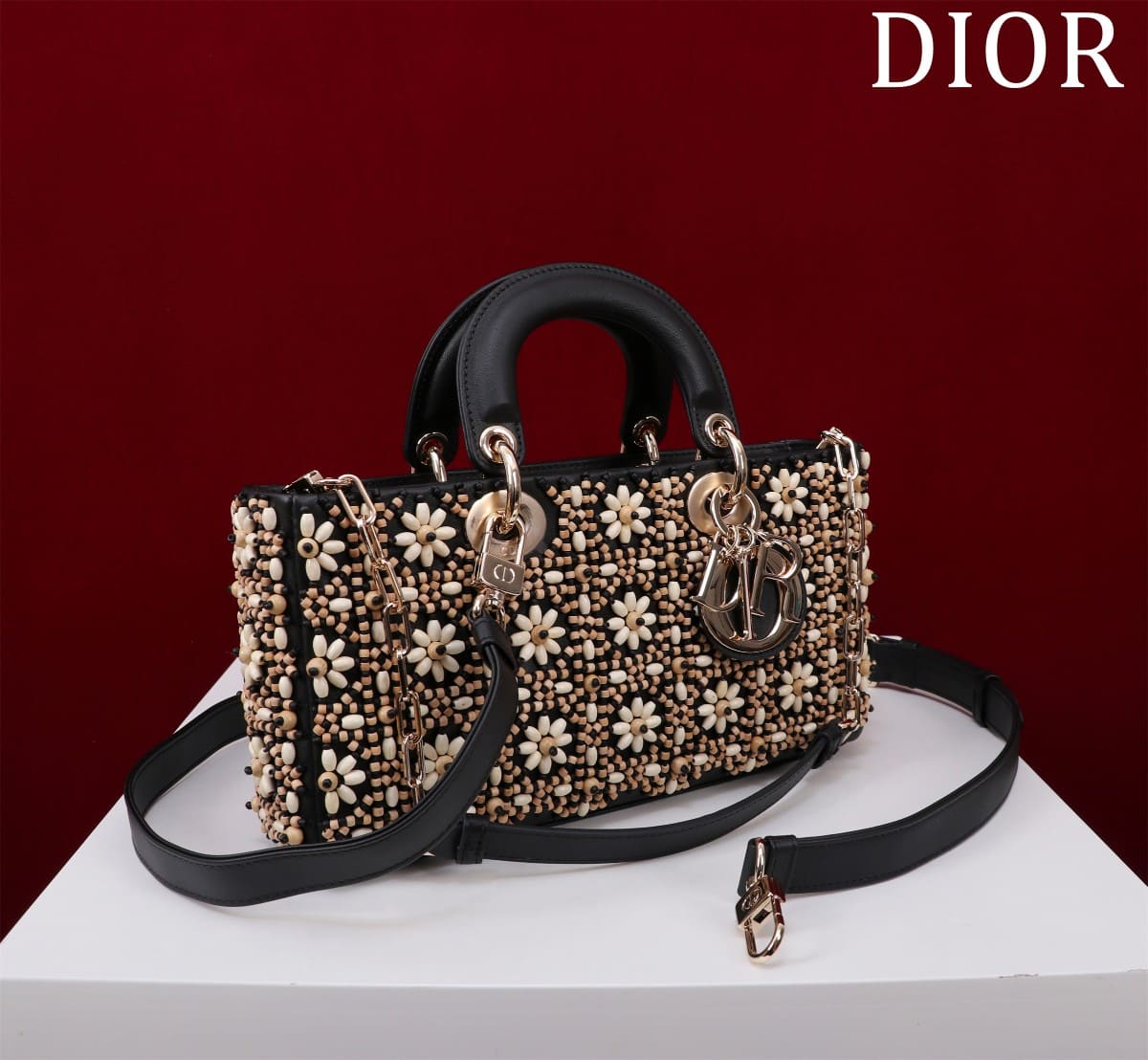 TÚI CHRISTIAN DIOR Lady-Joy embroiders wooden beads hạt gỗ