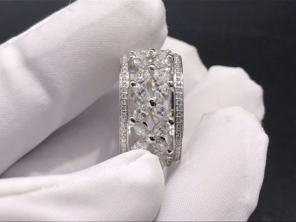 Nhẫn Tiffany & Co Victoria Paltinum Kim cương