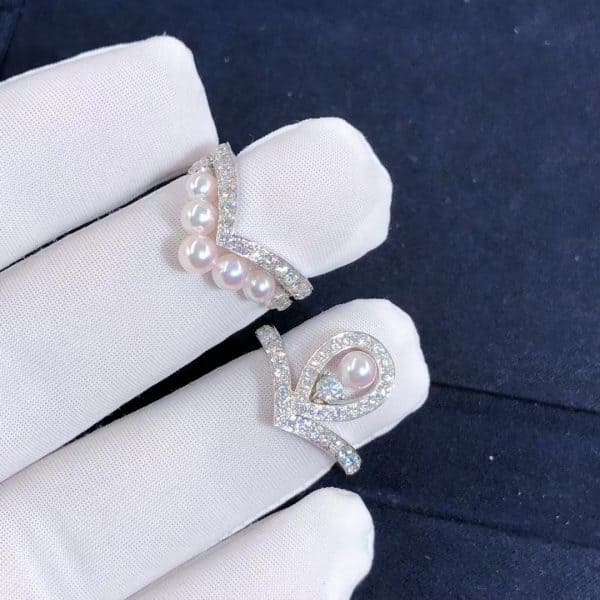 Nhẫn Chaumet Joséphine Aigrette kim cương và ngọc trai nuôi cấy Akoya vàng trắng 18K