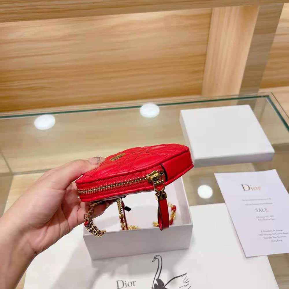 TÚI Dior Women Dioramour Dior Caro Heart Pouch with Chain