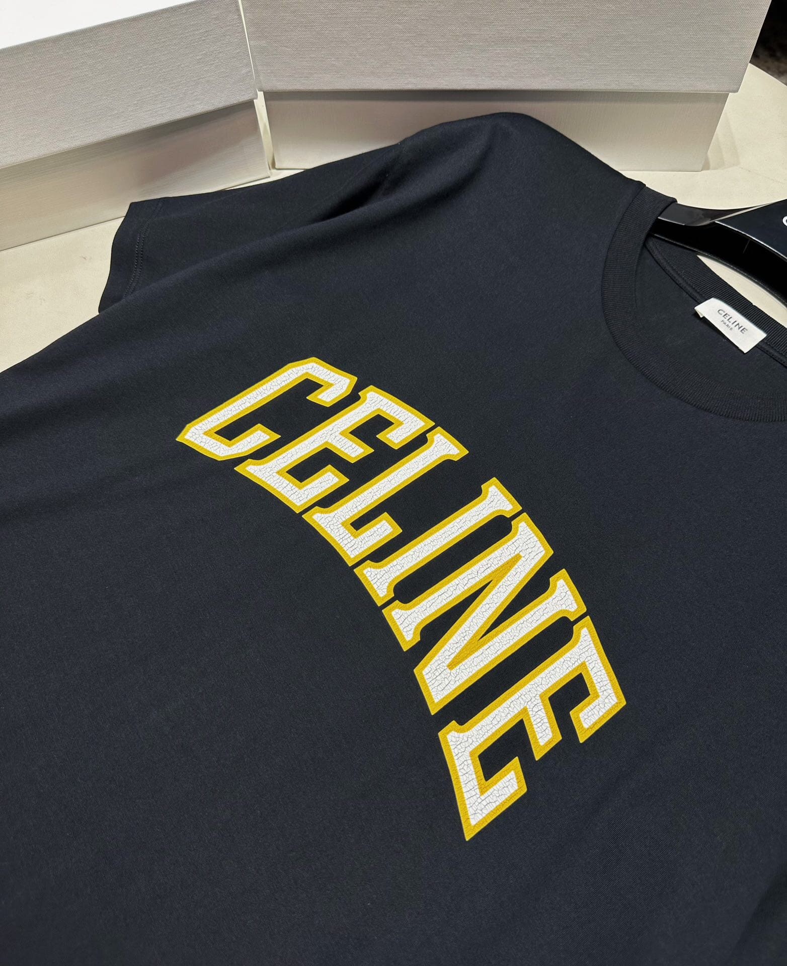 ÁO CELINE T SHIRT MÀU ĐEN UNISEX