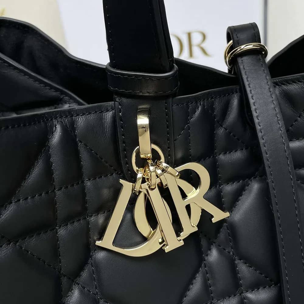 TÚI Dior Toujours màu đen Macrocannage Calfskin cỡ lớn