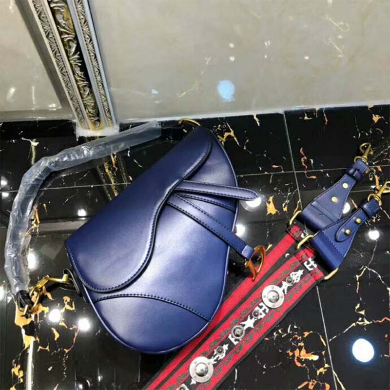 TÚI Dior Women Mini Saddle Bag in Blue Calfskin