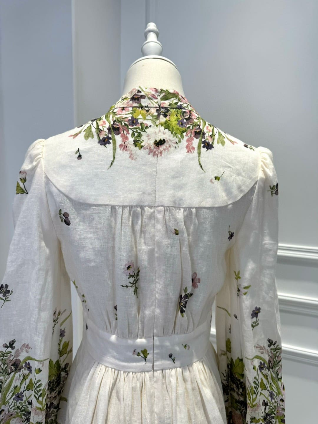 VÁY ZIMMERMANN V NECK FLOWER MID DRESS High Classy