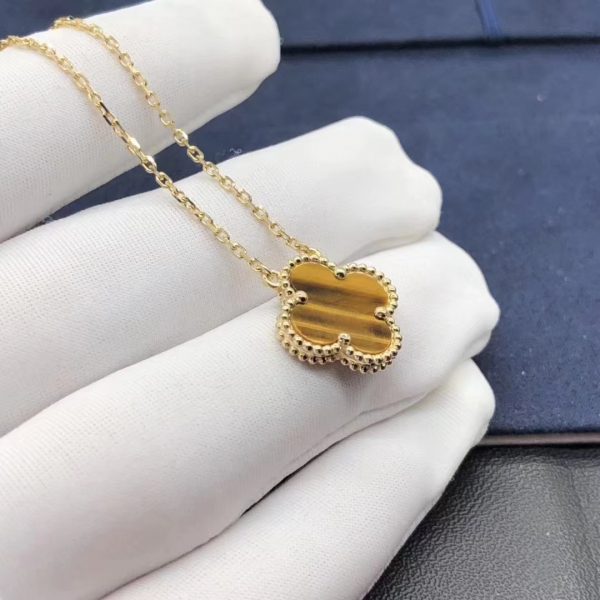 Vòng cổ Van Cleef & Arpels Vintage Alhambra Tiger eyes mắt hổ vàng vàng 18K