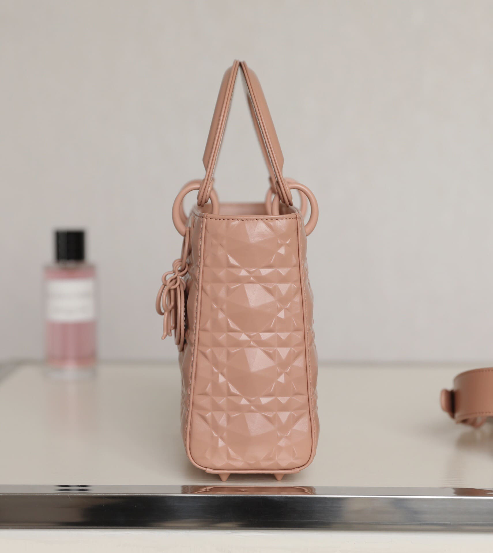 TÚI CHRISTIAN DIOR Small Lady Dior my Abcdior Bag Bag Rose Des Vents Cannage Calfskin with Diamond Motif Top Quality