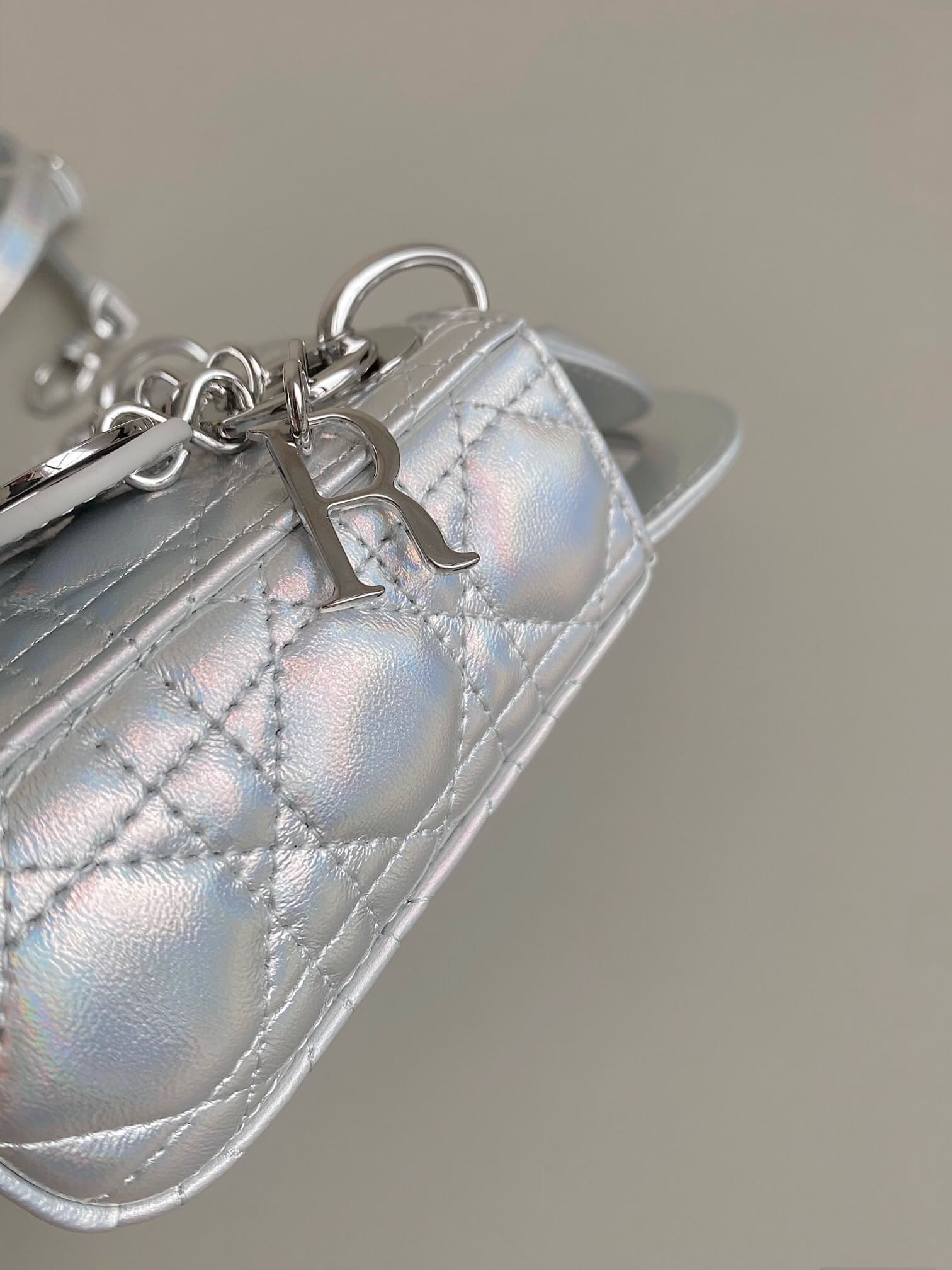 TÚI CHRISTIAN DIOR MINI LADY DIOR Cannage Calfskin Pearl ánh trai