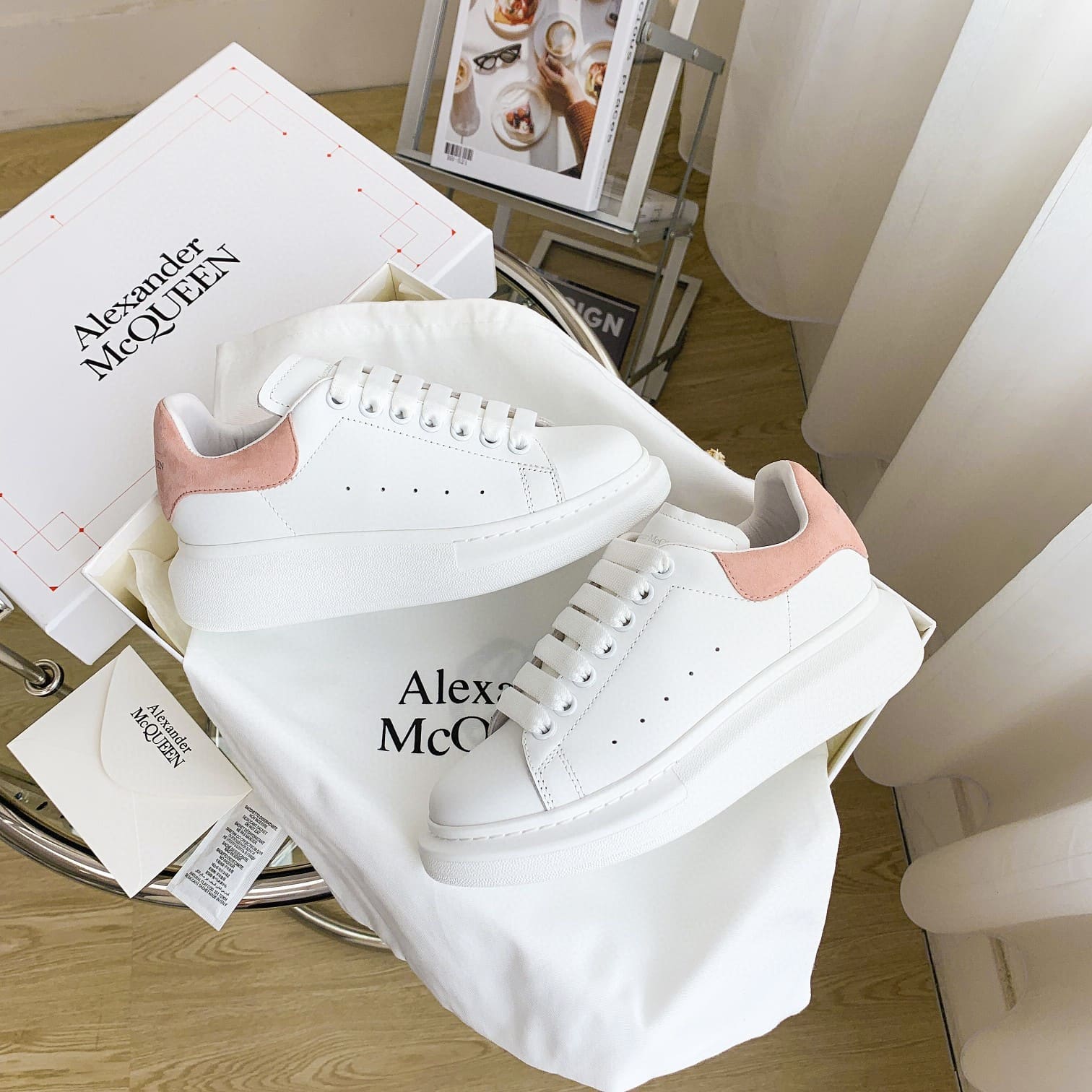 GIÀY ALEXANDER MCQUEEN SNEAKERS SHOES AAA UNISEX NAM VÀ NỮ DA BÊ HẢO HẠNG