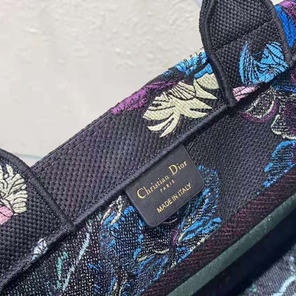 TÚI Dior Women Medium Dior Book Tote Blue Multicolor Toile de Jouy Voyage Embroidery