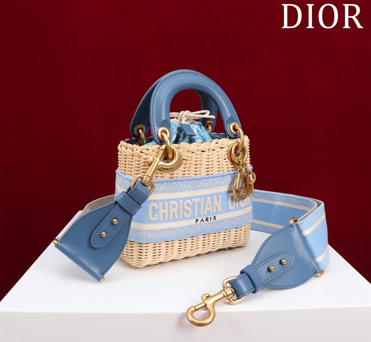 TÚI Dior Women Mini Lady Dior Bag Natural Wicker and Light Blue Dior Oblique Jacquard dệt tay bằng liễu gai