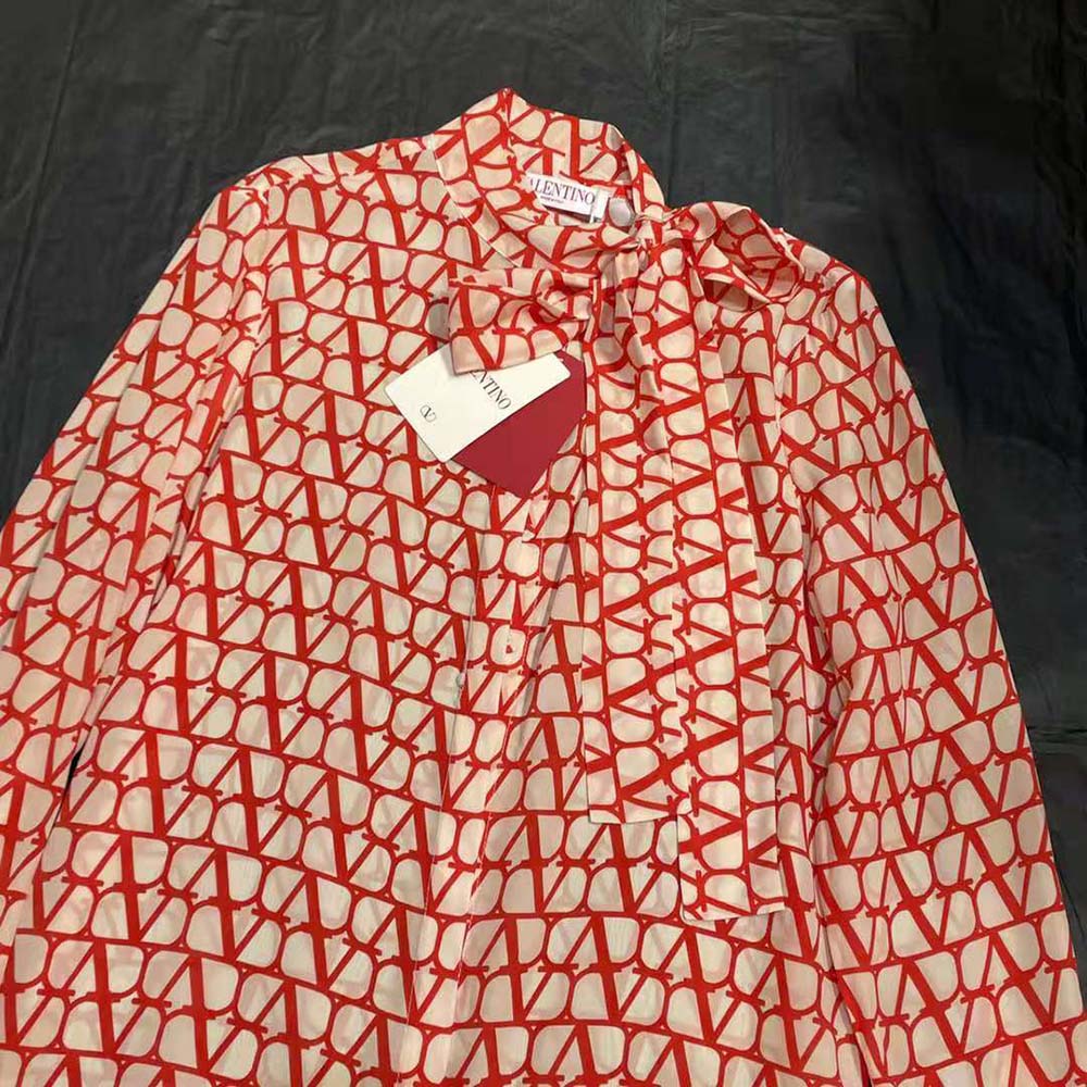 ÁO Valentino Women Toile Iconographe Crepe De Chine Blouse-Red