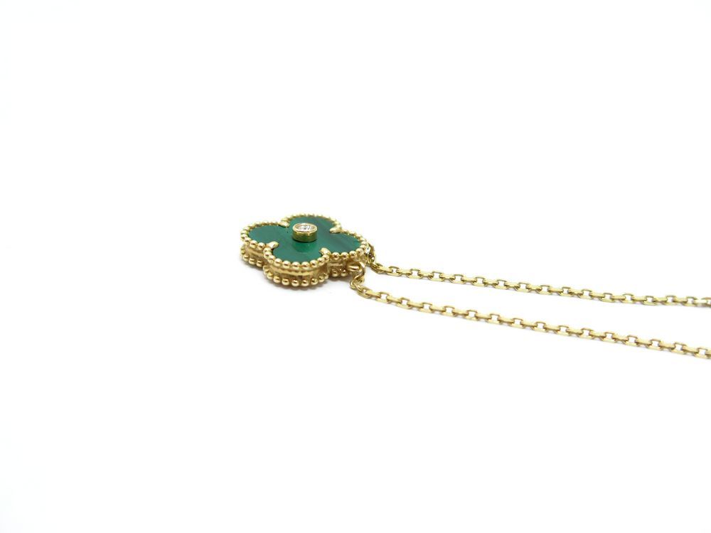 Van Cleef & Arples style ALHAMBRA VINTAGE yellow gold 18K jadeit and moissanite diamonds