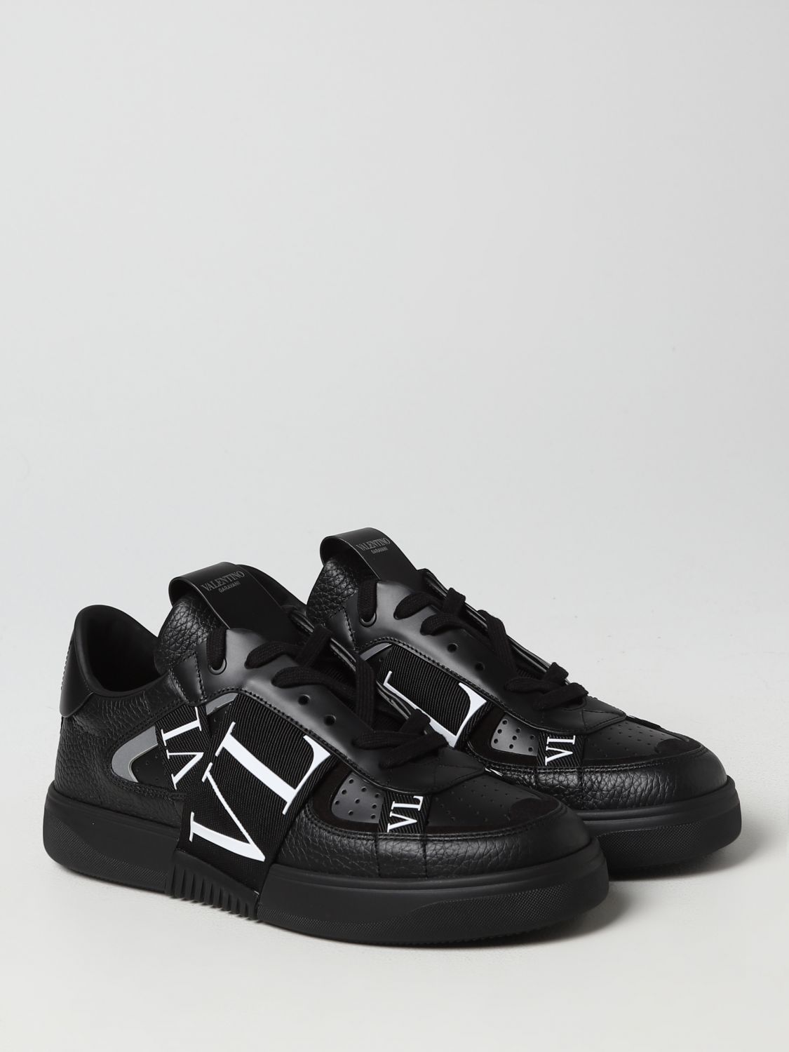 GIÀY VALENTINO GARAVANI Black sneakers