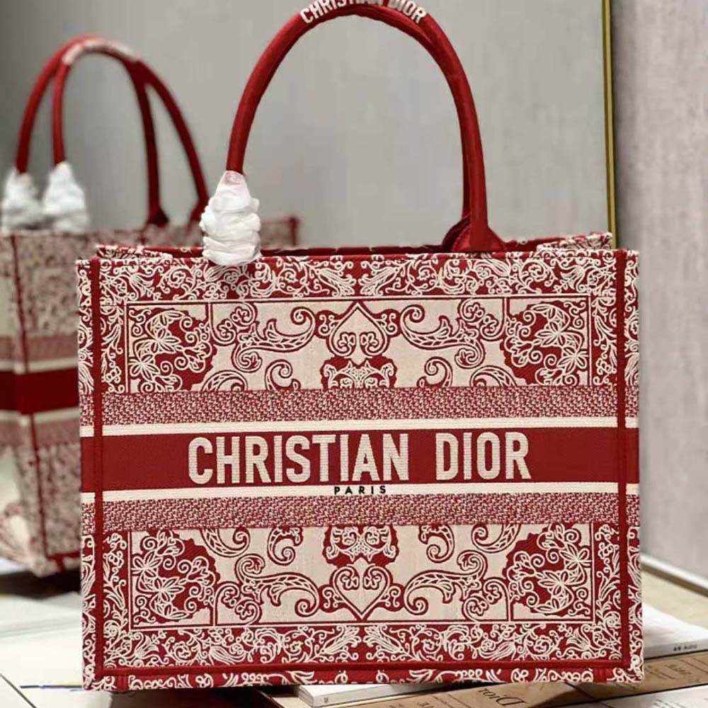 TÚI Christian Dior Book Tote White and Red Dior Bandana Embroidery
