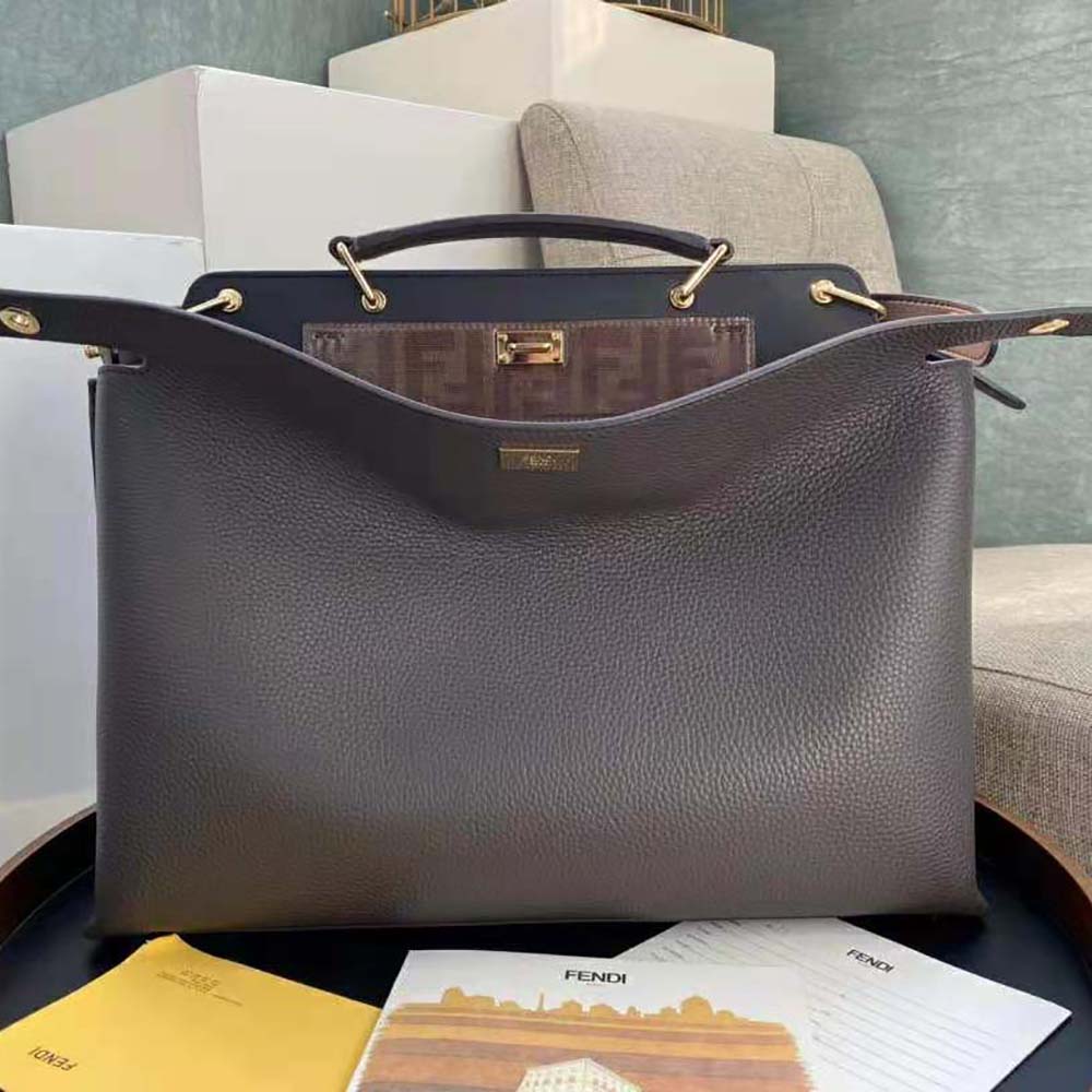 TÚI Fendi Peekaboo Iconic Essential Brown Leather Bag