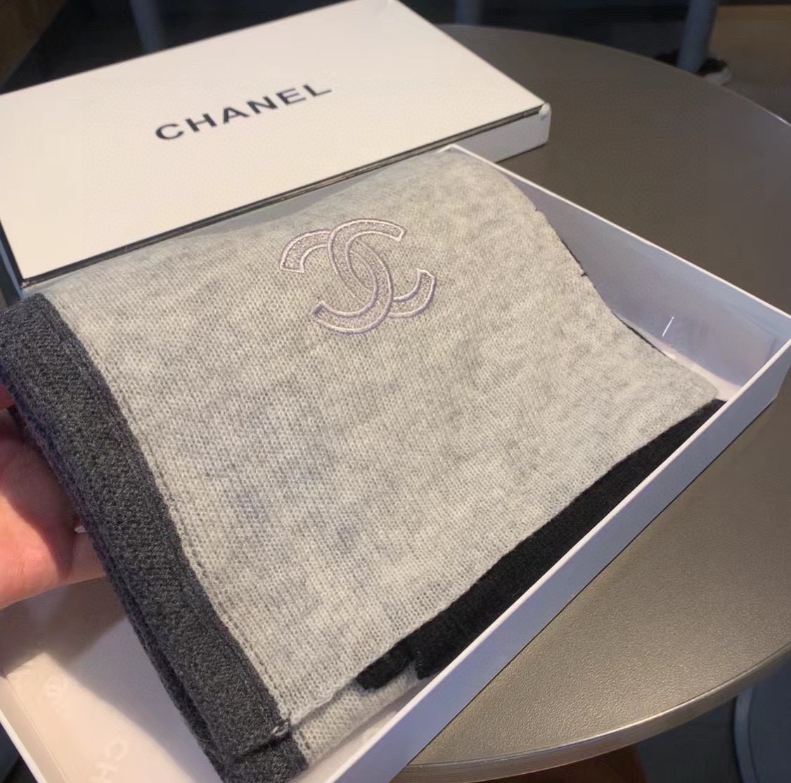 KHĂN CHANEL ORIGINAL CASHMERE scarf