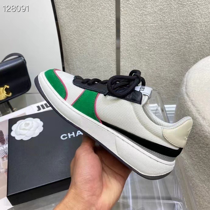 GIÀY CHANEL GREEN SUEDE LOGO SNEAKERS