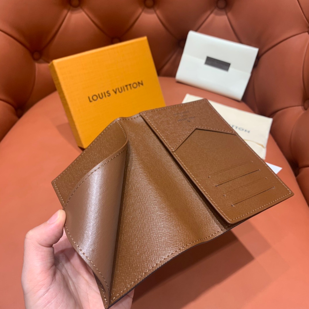 VÍ LOUIS VUITTON MONOGRAM WALLET