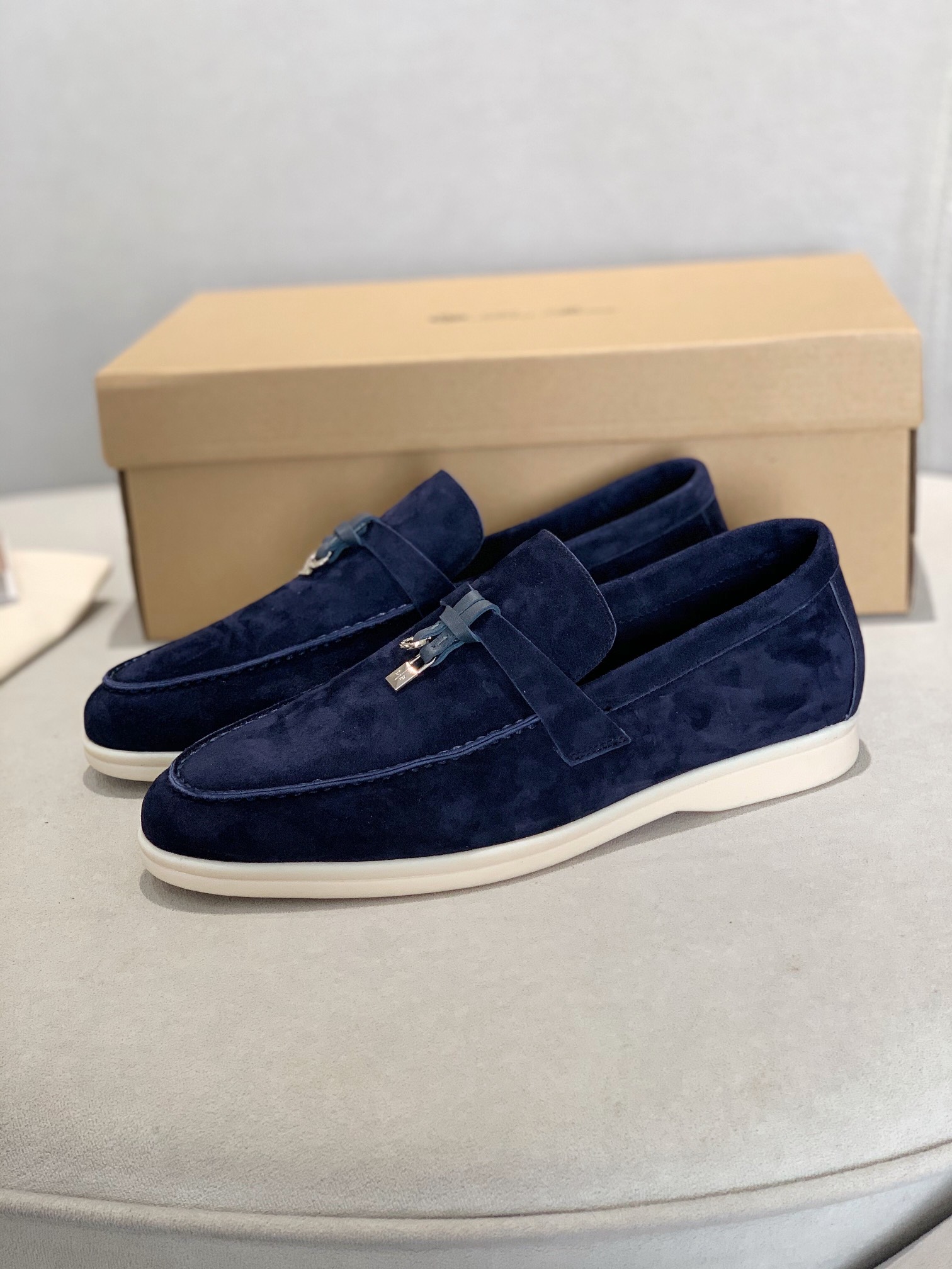 GIÀY LORO PIANA COBAN SHEEPSKIN SUEDE LOAFER DA CỪU