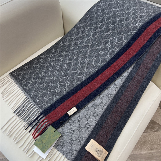 KHĂN Gucci GG Cashmere scarf