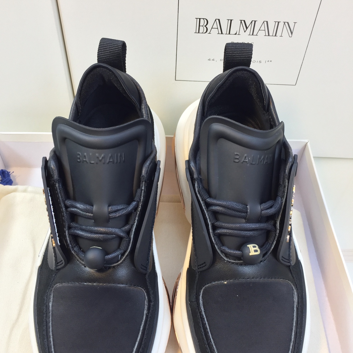GIÀY BALMAIN WHITE BLACK SNEAKERS