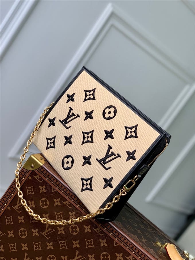 Túi LOUIS VUITTON toiletry pouch on chain