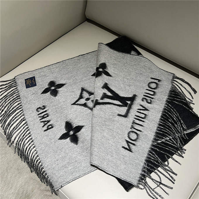 KHĂN Louis Vuitton cashmere Medal scarf