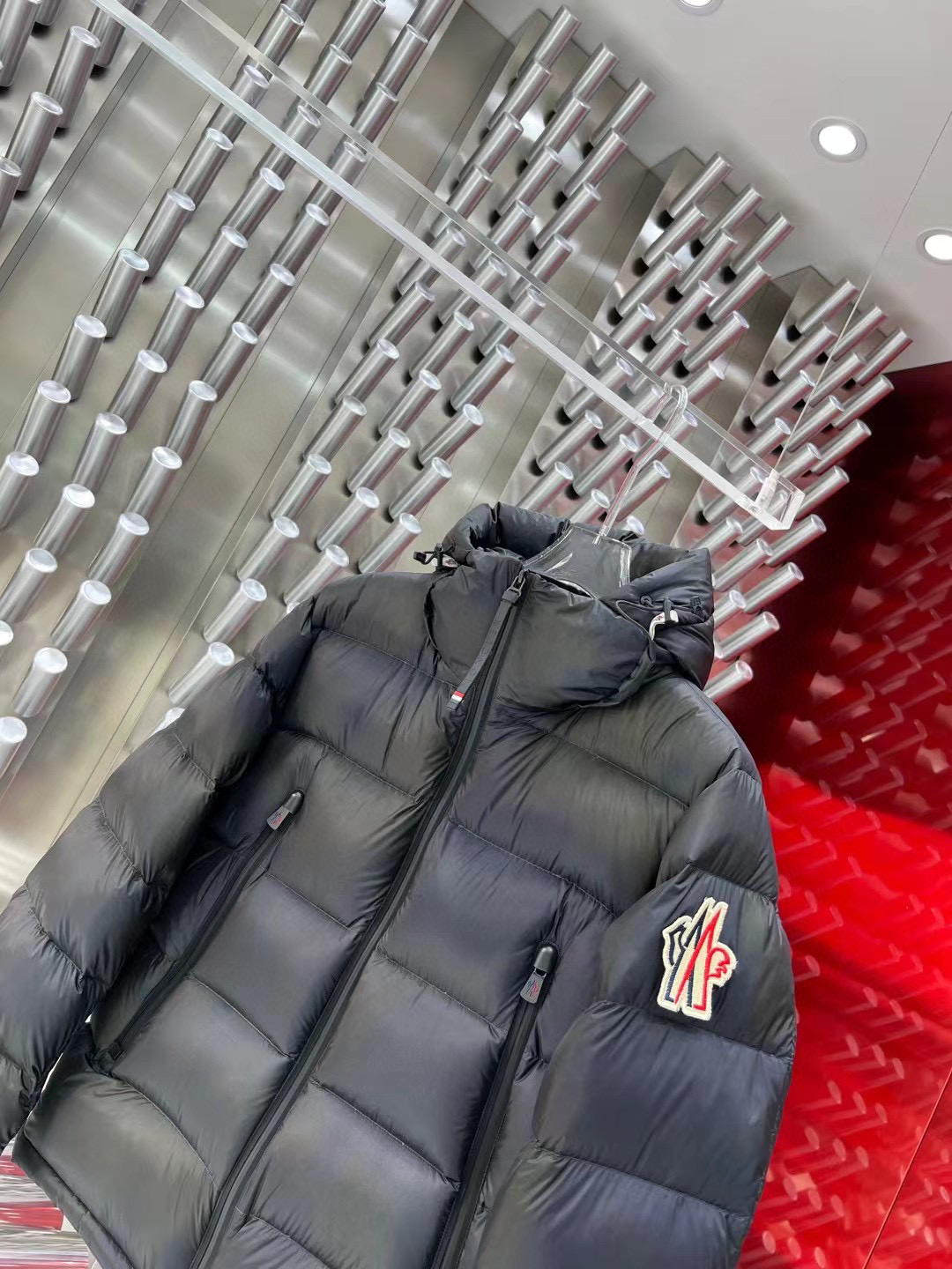 ÁO MONCLER WINTER BLACK CAMOULFLAGE DOWN JACKET