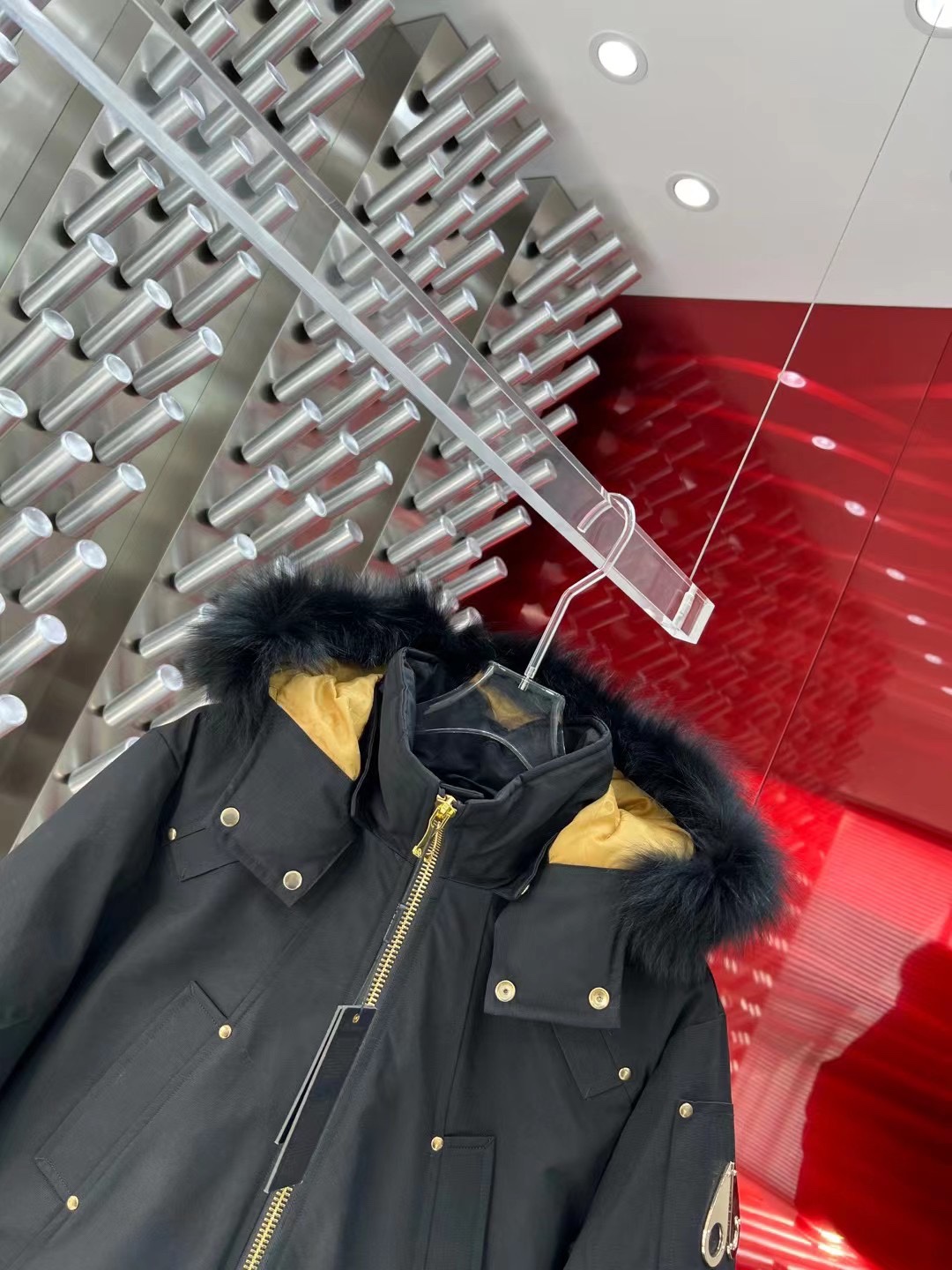 ÁO MOOSE KNUCKLES FEATHER DOWN JACKET