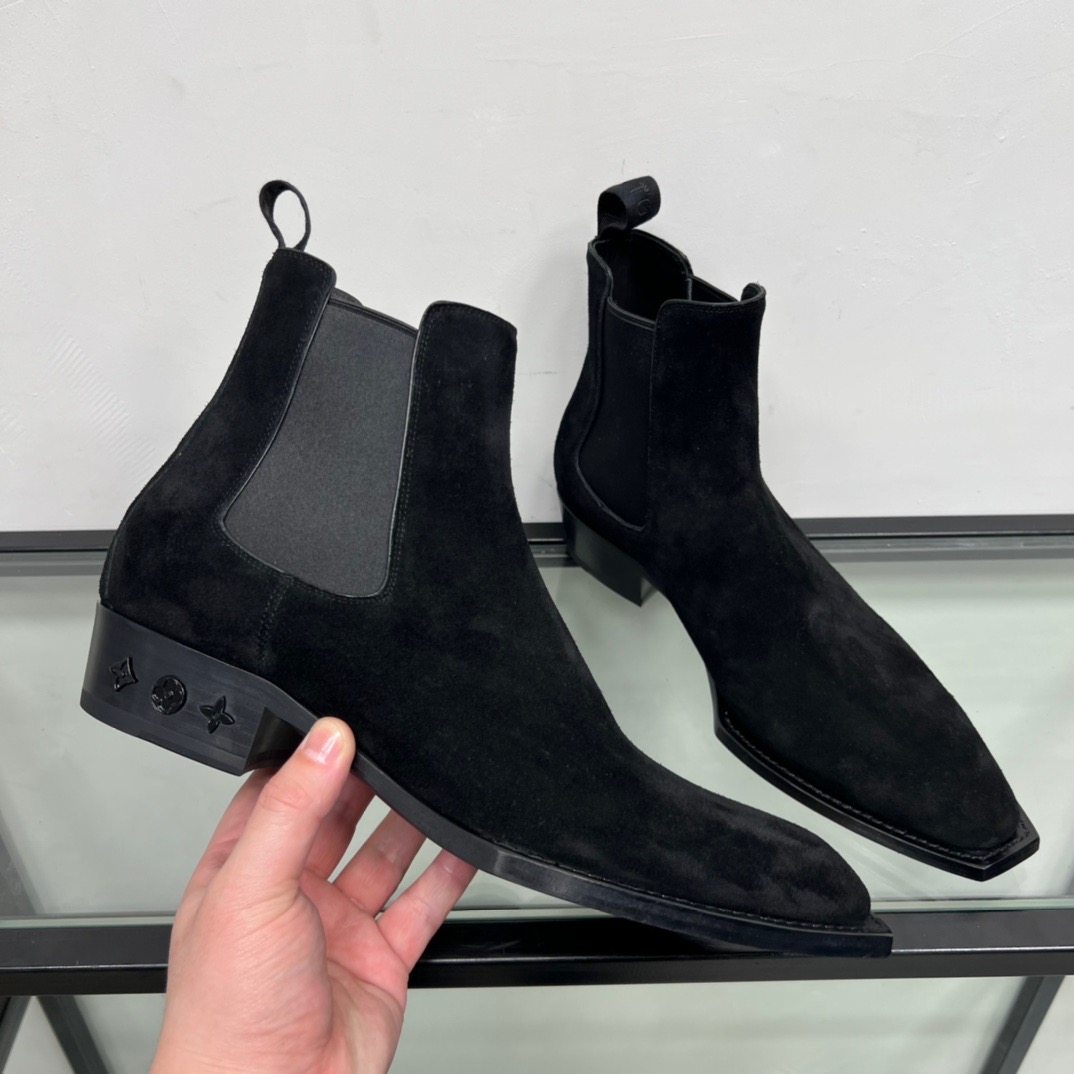 GIÀY LOUIS VUITTON BLACK SUEDE LEATHER BOOTS SHOES
