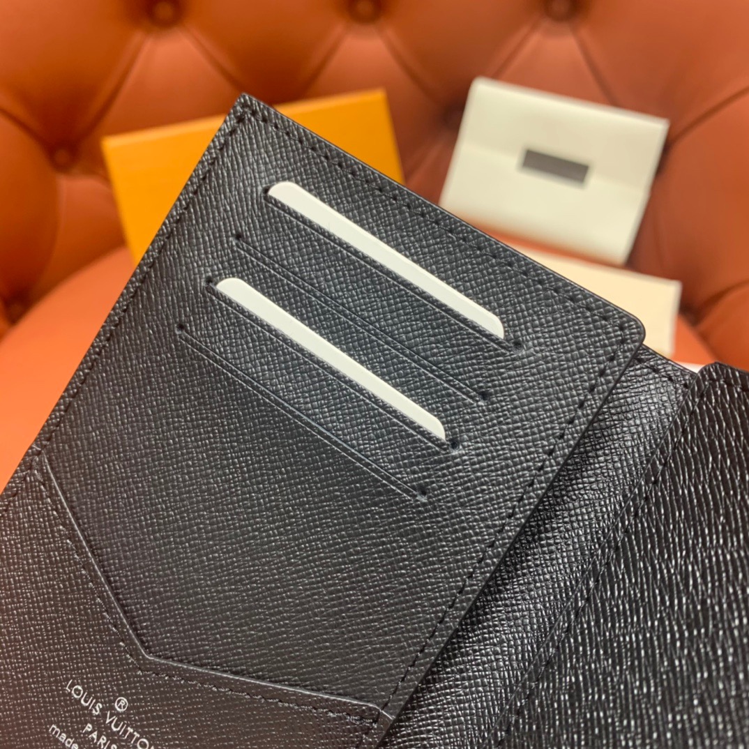 VÍ LOUIS VUITTON MONOGRAM WALLET