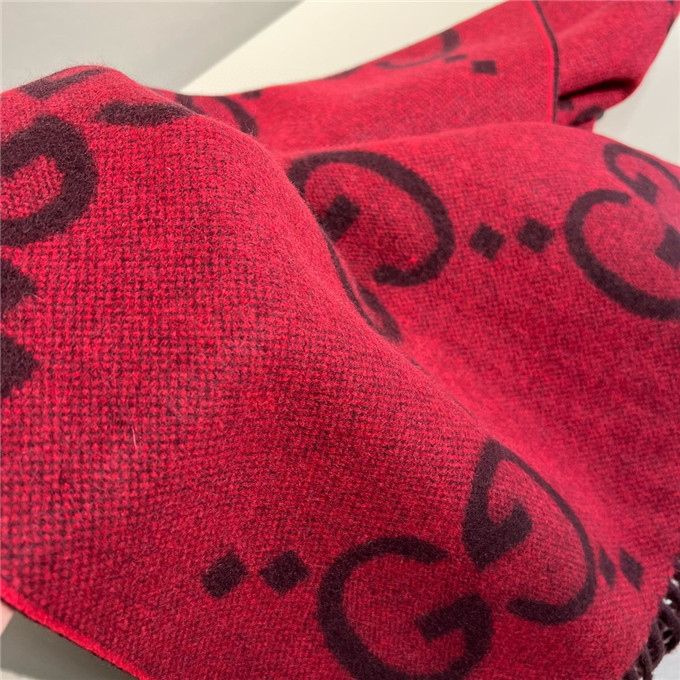 KHĂN Gucci GG Cashmere scarf