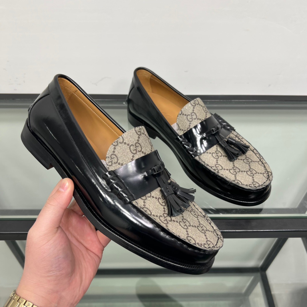 GIÀY GUCCI GG LEATHER  LOGO LOAFER SHOES