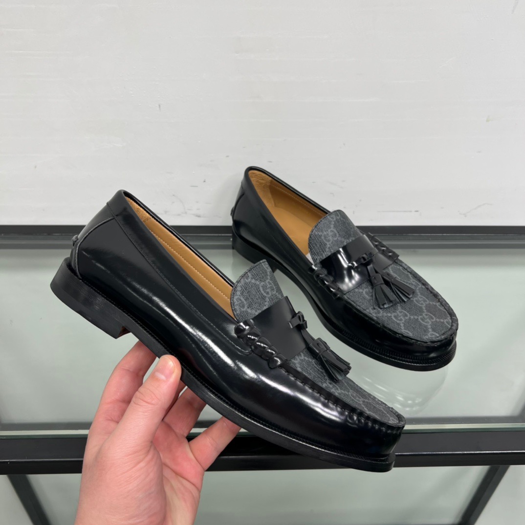 GIÀY GUCCI GG LEATHER  LOGO LOAFER SHOES