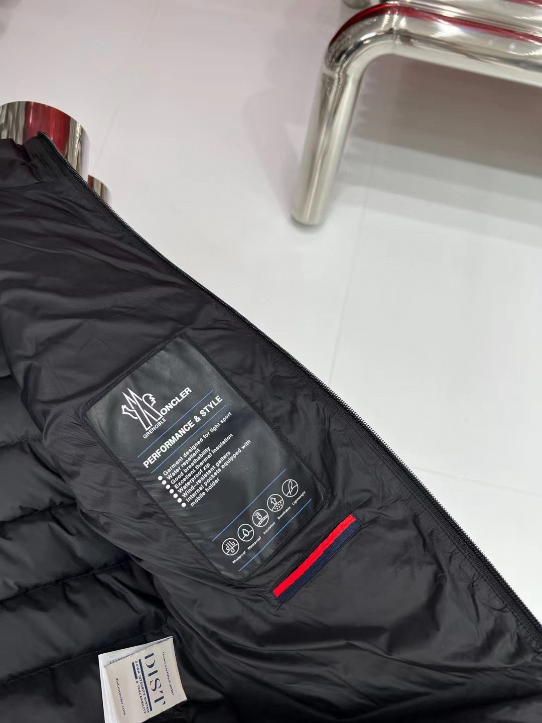 ÁO MONCLER WINTER BLACK DOWN JACKET