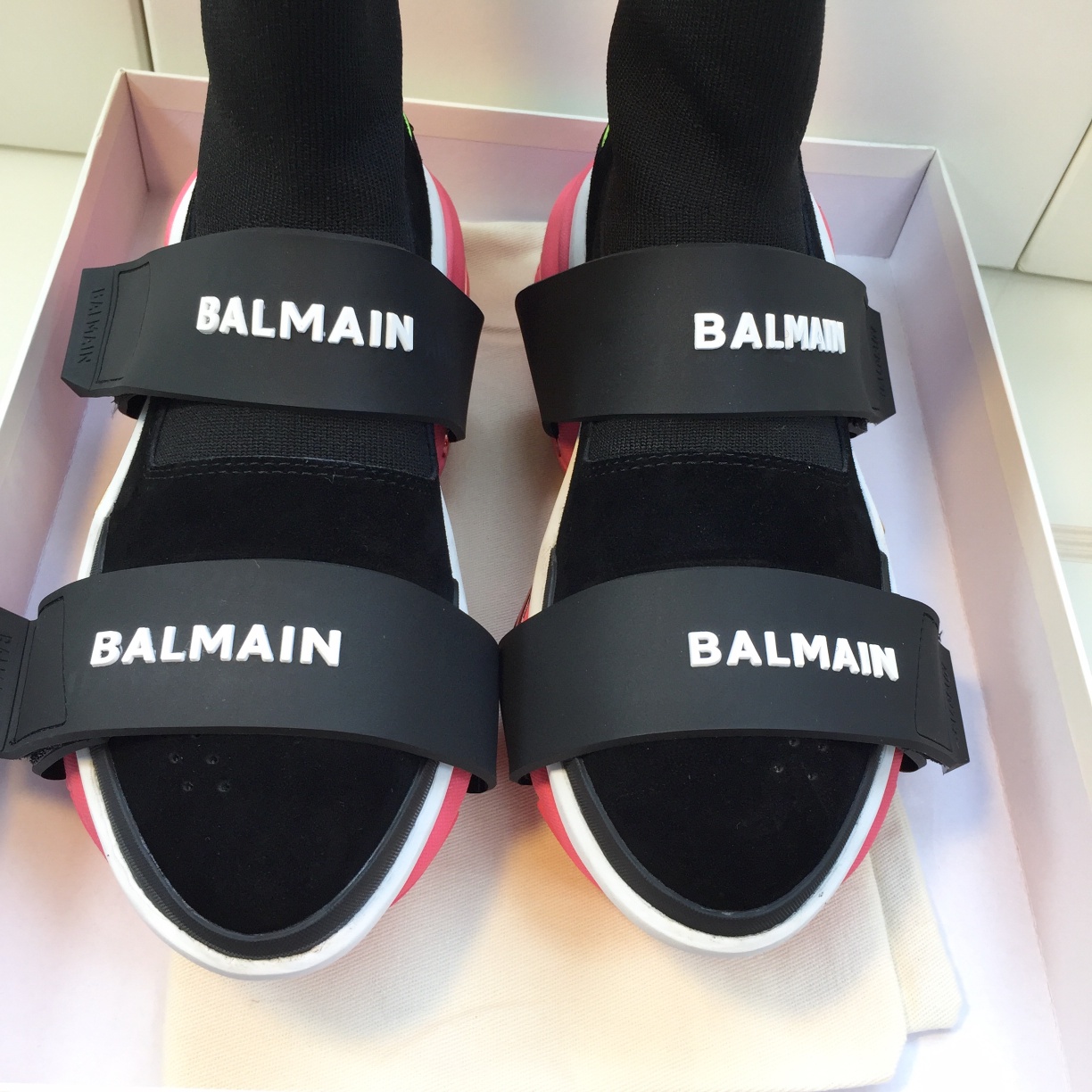 GIÀY BALMAIN BLACK PINK HIGH TOP SNEAKERS