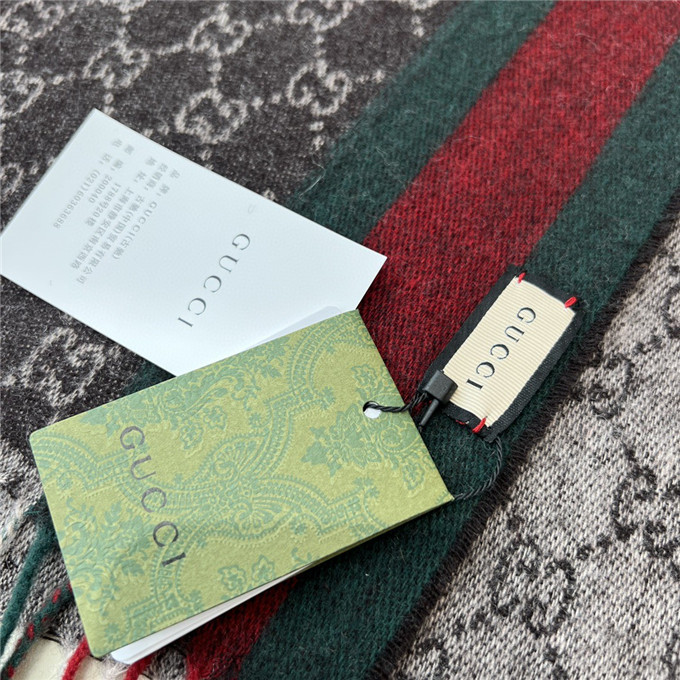 KHĂN Gucci GG Cashmere scarf