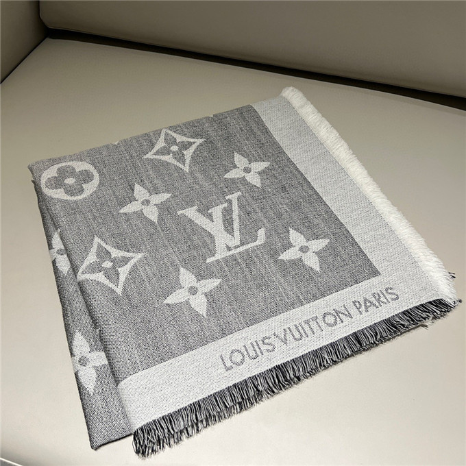 KHĂN Louis Vuitton LV Logo scarf