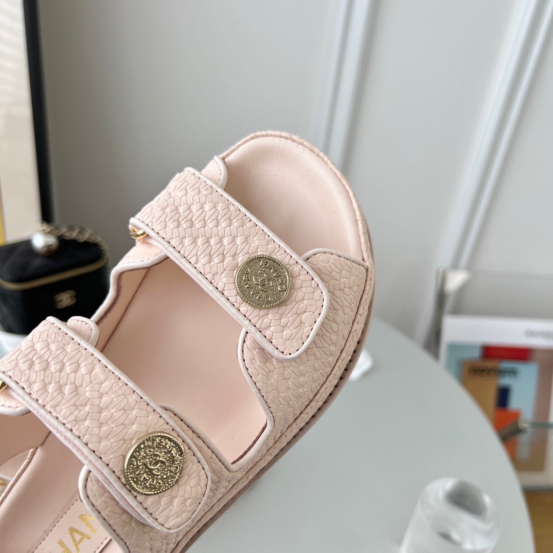 GIÀY CHANEL CC LOGO SANDALS