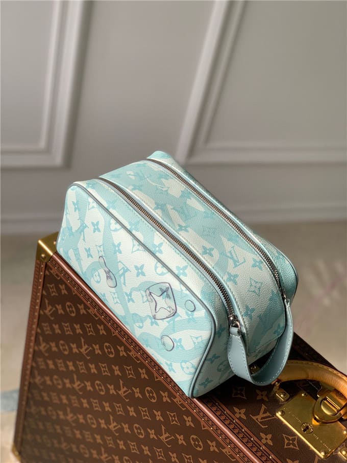 Túi LOUIS VUITTON dopp kit toilet pouch bag unisex