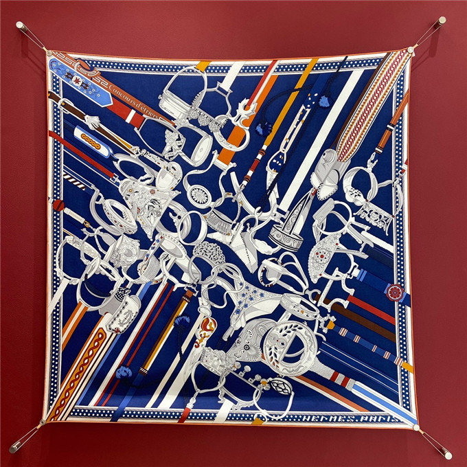 KHĂN Hermes Silk scarf