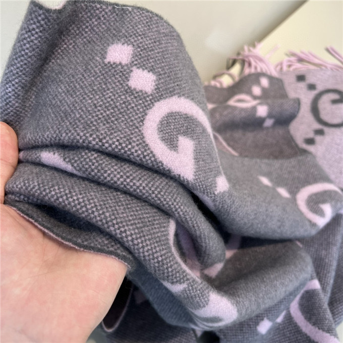 KHĂN Gucci GG Cashmere scarf