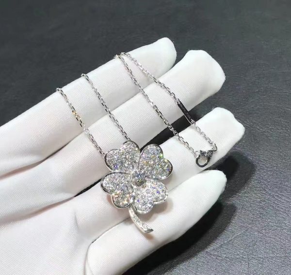 Vòng cổ Van Cleef & Arpels Cosmos kim cương vàng trắng 18K