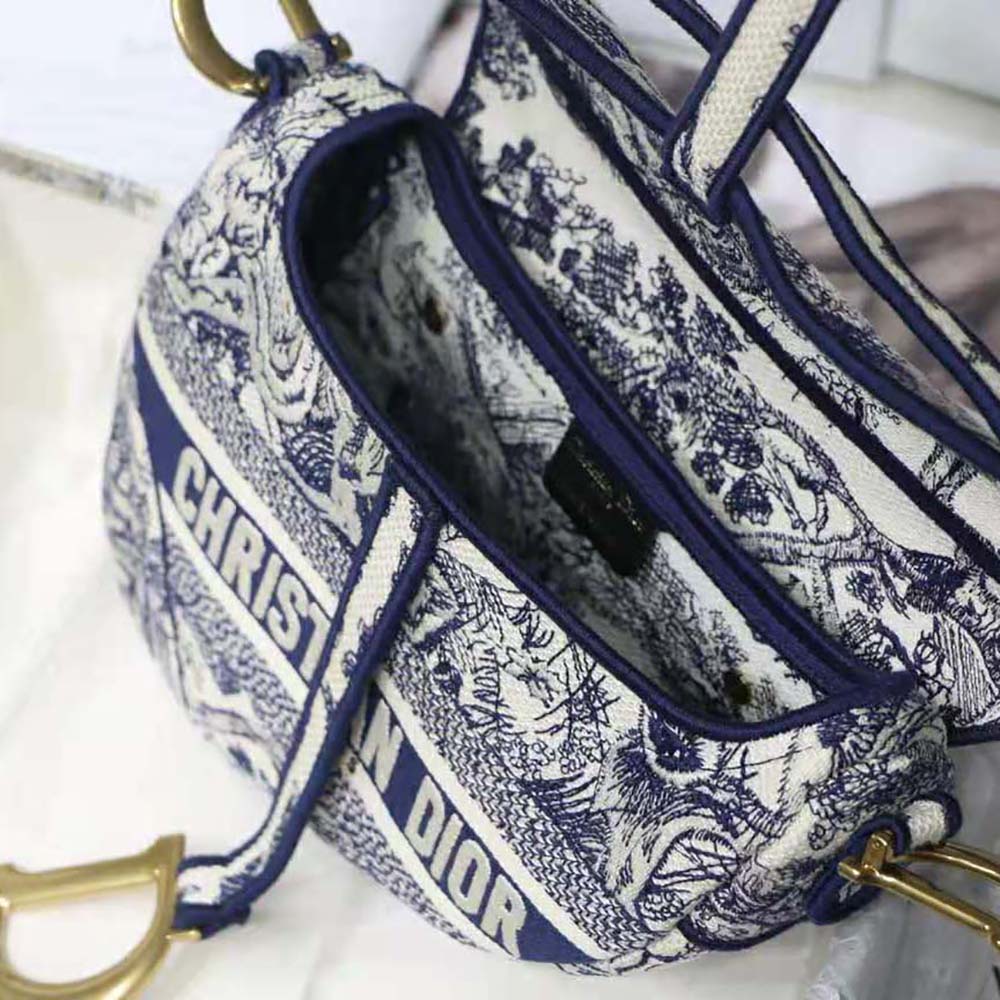 TÚI Dior Women Saddle Bag Blue Toile de Jouy Embroidery