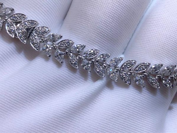 Vòng tay Tiffany & Co. Victoria Platinum