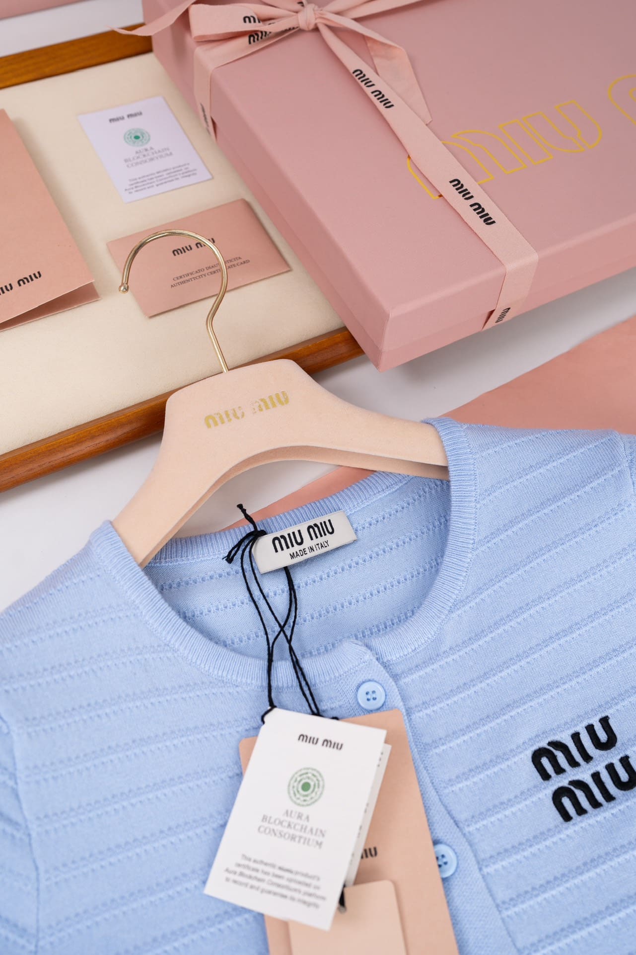 ÁO MIU MIU T - SHIRT DỆT KIM