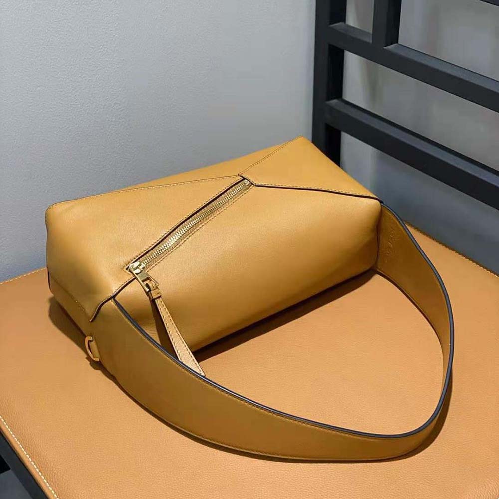 TÚI Loewe Women Puzzle Hobo Bag in Nappa Calfskin-Brown