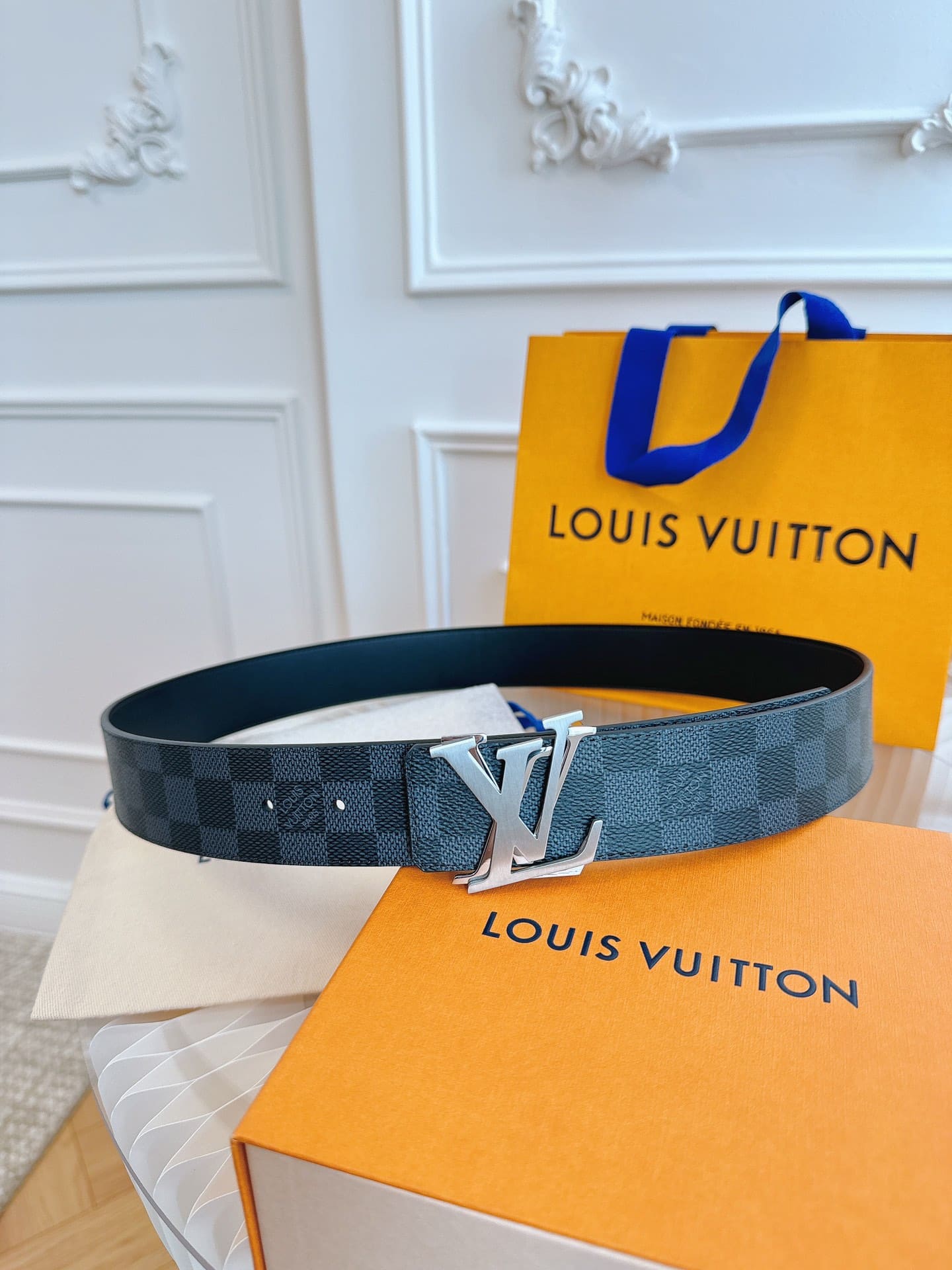 DÂY LƯNG LOUIS VUITTON DOUBLE LV SQUARE BLACK MONOGRAM LEATHER Khóa bạc